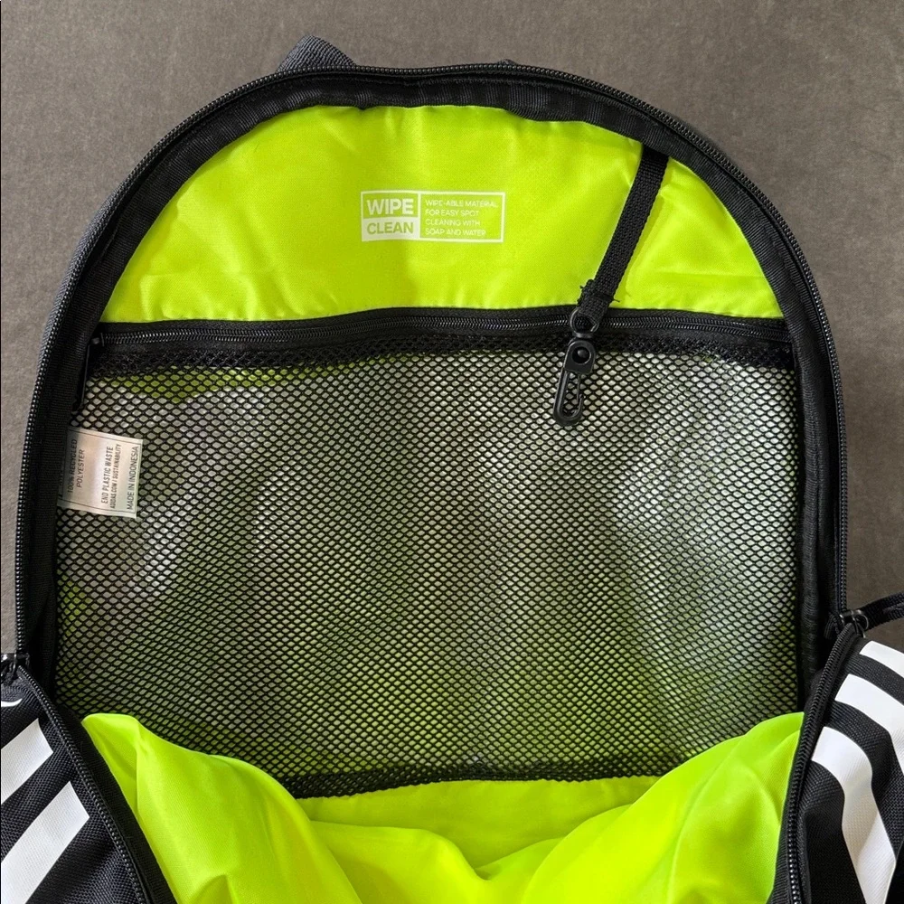 Unisex Adidas Stadium 3 Backpack Team Power Red Soccer Ball CleatCompartment NWT
